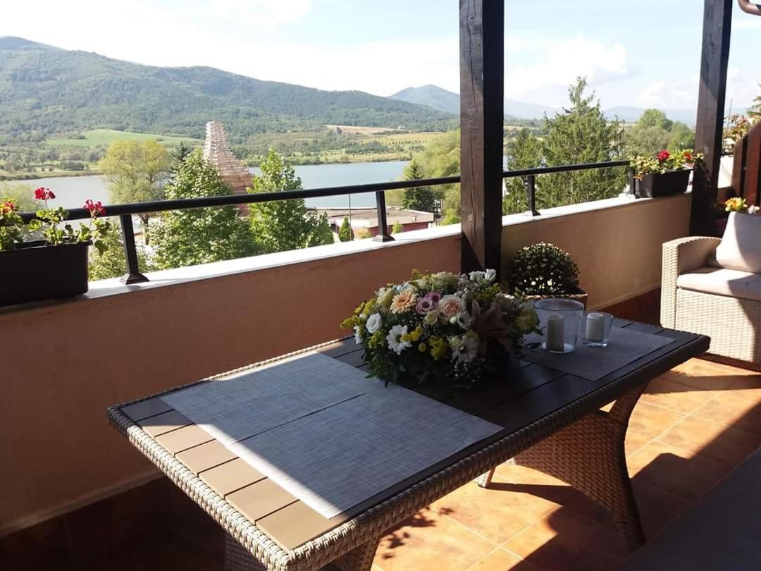 Studio- Apartament Lake View Pravets Golf Resort Екстер'єр фото