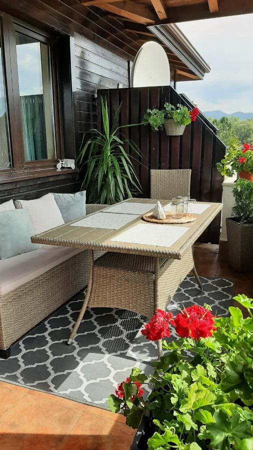 Studio- Apartament Lake View Pravets Golf Resort Екстер'єр фото