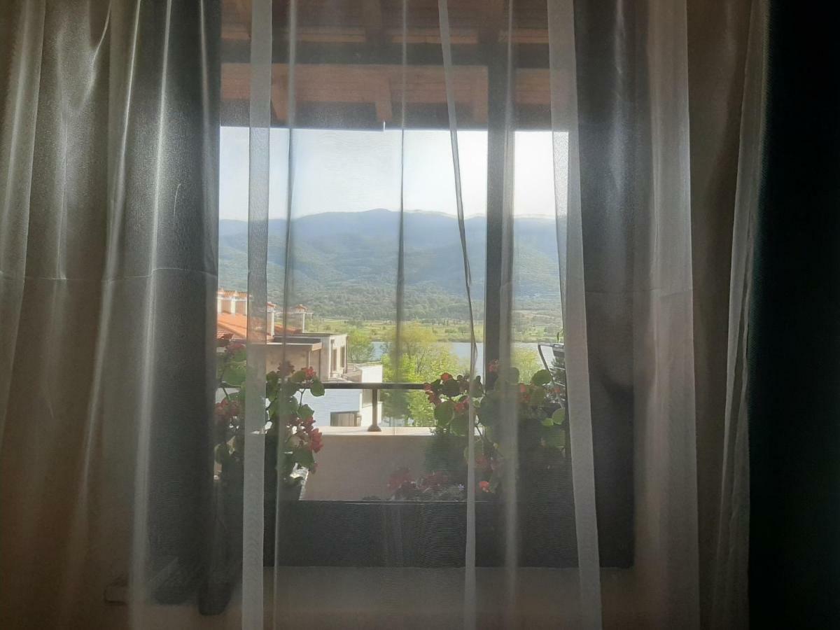 Studio- Apartament Lake View Pravets Golf Resort Екстер'єр фото