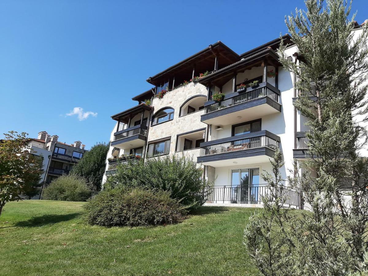 Studio- Apartament Lake View Pravets Golf Resort Екстер'єр фото